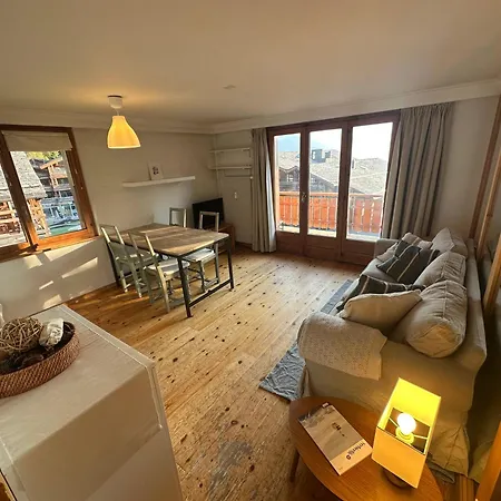 Avouitzons Medran - Ski-in Ski-out 30 Meters From Medran Lift And 40 Meters From W Apartment